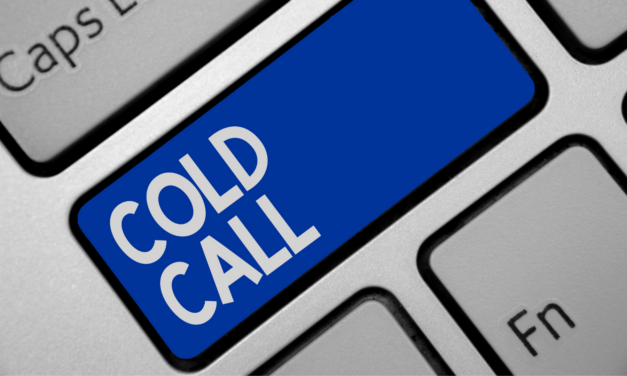 Cold call (ligação fria): o que é, como funciona e como ter resultados com ela?